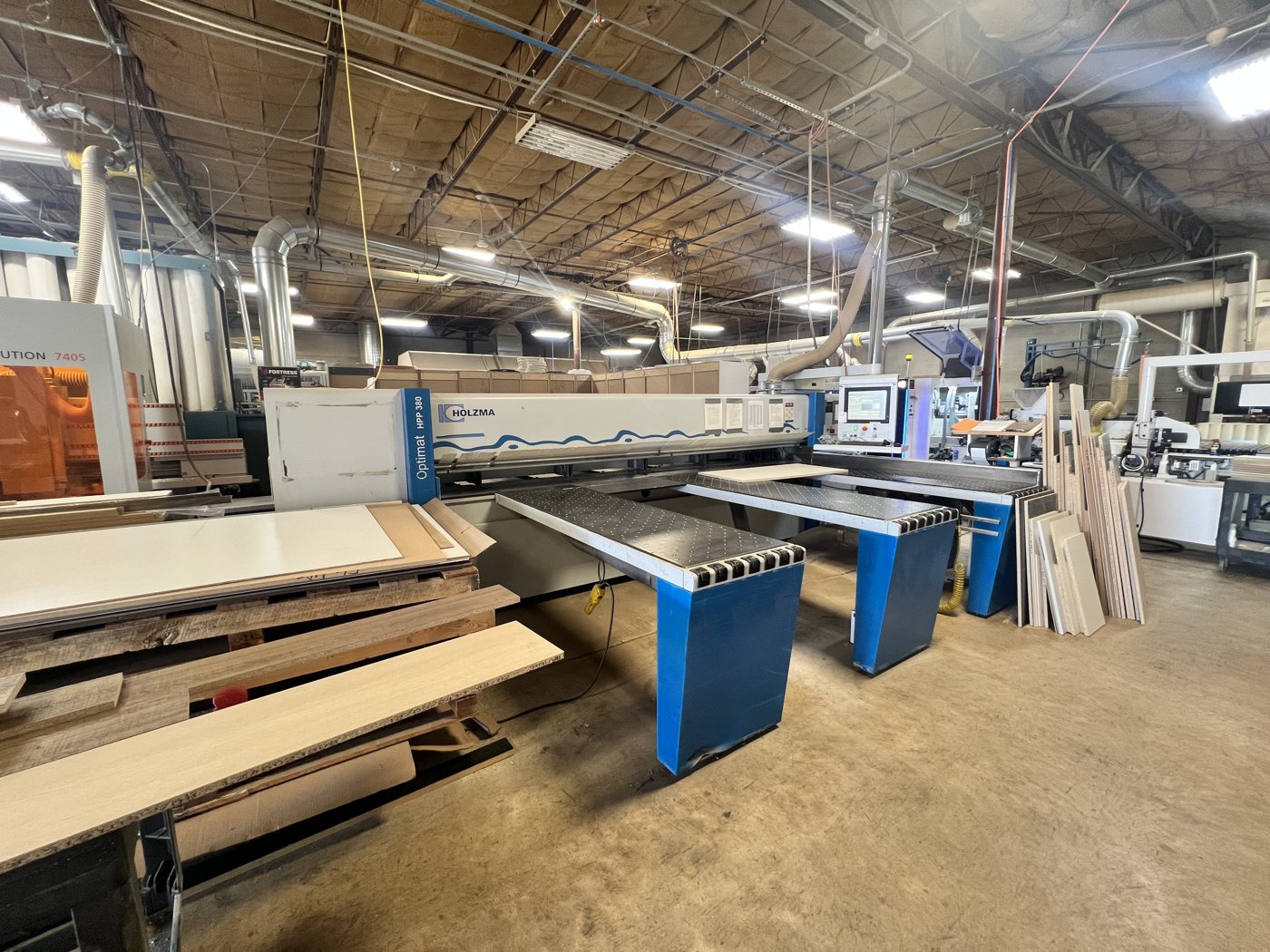 HOLZMA panel saw
